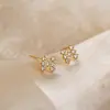 Aretes de diamantes con la letra H para mujer, aretes nuevos de moda y únicos de lujo ligero de celebridad de internet, accesorios para orejas de moda con diseño de nicho