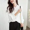 Camisa de Chiffon com Gola Alta Estilo Francês para Mulheres, Design Único, Blusa Branca, Temporada de Primavera, Caimento Solto, Top Elegante de Manga Longa