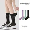 Calcetines de longitud media color blanco puro Renaissance para mujer, calcetines finos de malla hueca tipo red para primavera y verano, calcetines para pantorrilla con protección solar para mujer