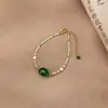 Joyería de jade natural, lujo ligero, versátil, estilo simple y fresco para mujeres, varios brazaletes de aleación con piedras preciosas, venta al por mayor desde el fabricante