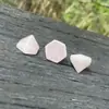 Ágata de cristal piedra semipreciosa pirámide hexagonal transfronterizo nuevo cuentas sueltas diy material de taladro incrustado venta al por mayor