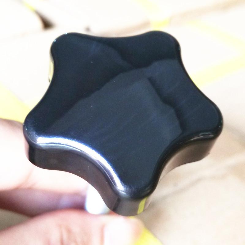 胶头螺丝
