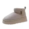 Botas de invierno para mujer con suela gruesa, antideslizantes, estilo nuevo 2026, cálidas, sin cordones, forradas de felpa y zapatos de algodón engrosado