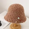 Atacado Outono e Inverno 2025 Novo Estilo Prova de Frio e Quente Acolchoado Proteção para Orelhas Chapéu de Tricô Balde Feminino Chapéu de Pescador Versátil Chapéu Cloche