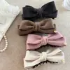 Grampo de Cabelo com Laço de Veludo para Nuca Feminina Outono e Inverno Presilha Banana para Cabelo Grampo Grande para Meio Preso Acessórios de Cabelo