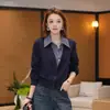 Camisa de Manga Larga con Retazos y Solapa de Dos Piezas Falsas Estilo Retro para Mujer 2026 Otoño Nueva Elegante Corta Versátil Reductora de Edad