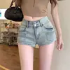 Chica Caliente Sexy Vaqueros de Tiro Bajo Super Cortos para Mujer Verano Ajustados Ceñidos a la Cadera Pantalones Retro Americano Azules Ajustados Pantalones Cortos Calientes