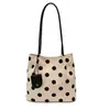 Moda Verão 2026 Novo Estilo Moda Coreana Preguiçoso Simples Versátil Leve Grande Capacidade Bolsa de Ombro Única Moda