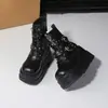 Zapatos de Anime Suela Gruesa Estilo Punk Cuatro Estaciones Chica Popular Botines 2026 Zapatos para Cosplay que Aumentan la Altura Zapatos Universales Botas tipo Dr. Martens Zapatos que Aumentan la Altura