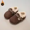 Zapatos Birkenstock para Niñas con Forro Polar 2026 Invierno Nuevo Estilo Zapatos de Algodón Retro para Niños Zapatos Gruesos de Piel Sintética Antideslizantes Cálidos Versátiles
