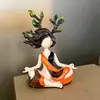 Figura de Chica de Yoga Resina Pintada Estatua de Figura de Meditación con Hojas, Cabello, Falda Naranja, Zen Sanación