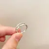 Anillo de Estrella de Cinco Puntas para Mujer Lujo Ligero Diseño de Nicho Alto Nivel Estilo Coreano Anillo Sencillo de Plata para Dedo del Pie Anillo Sencillo para Dedo del Anillo Estudiante