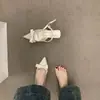 Zapatos de Noche Satinados de Moda 2026 Estilo Suave con Lazo, Sandalias Exquisitas de Punta Cerrada, Zapatos de Tacón Alto Individuales para Mujer