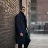 Casaco de lã masculino de comprimento médio, casaco de lã estilo terno de negócios para outono e inverno, modelagem solta, trench coat até o joelho, disponível em várias cores e em estoque