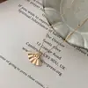 Collar Colgante de Flor Pequeña Abanico Incrustado con Diamantes de Plata de Ley S925 para Mujer Lujo Ligero Retro Diseño de Nicho de Gama Alta Cadena Clavicular Más Vendida
