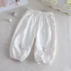 Calça de Nove Pontos com Estampa de Coelho de Desenho Animado 3D para Meninas Verão 2026 Calça Anti-Mosquito para Bebê Calça Jogger de Algodão Amiga da Pele Respirável