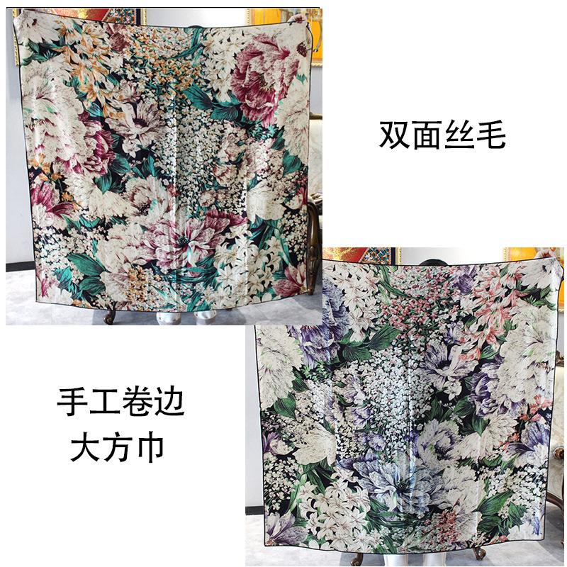 双面印花135大方巾.jpg