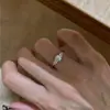 Super brilhante estrelado titânio aço zircão anel feminino luz nicho de luxo design de alta qualidade sentido anel não-desbotamento namoradas anel cauda