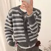 Suéter de rayas para mujer, nueva colección primavera/otoño 2026, top popular de estilo retro y casual, cárdigan de punto para figuras petite