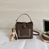 Los bolsos de moda de este año: Nueva colección Otoño/Invierno 2026, bolsos tipo cubo de alta gama, bolsos de hombro, bandoleras y bolsos de mano modernos y versátiles