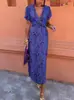 Verão 2025 Moda Europeia e Americana Feminina Amazon Vestido Longo Estampado Plissado Elegante Slim Fit Decote V Manga Curta