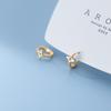 Hebilla de Oreja de Plata S925 para Mujer Dulce Estilo Japonés Estilo Calado Estrella de Cuatro Puntas Moda Personalizada Joyería de Oreja de Estrella G9837