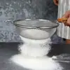 Peneira de Farinha de Aço Inoxidável 304 Cozinha Filtro de Leite de Soja Suco Peneira de Malha Escumadeira de Óleo Portátil Dupla Orelha Coador de Malha Coador de Óleo Colher