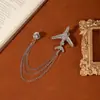¡Guau!Corona Retro Europea y Americana Cadena de Borla Moda Ropa Formal Lujo Ligero Gama Alta Accesorio de Pedrería Broche