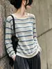 Camiseta de manga larga a rayas para mujer, nuevo estilo 2026, top de punto fino hueco de alta gama, camiseta básica de otoño, top elegante