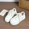 Zapatillas Blancas Gruesas Súper Elegantes para Mujer, Nuevas Zapatillas Deportivas Casuales con Plataforma que Aumentan la Altura para Estudiantes, Primavera y Otoño 2026