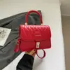 Bolsa de Mão Quadrada Pequena Prática e Elegante Nova Bolsa de Ombro de Alto Valor Bolsa Transversal Casual de Alto Valor Feminina