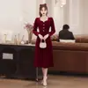 Vestido Tom de Torrada Noiva Casamento Vestido de Manga Longa Noivado Petite Alta Qualidade Veludo Gola Quadrada Vestido de Comprimento Médio para Mulheres