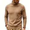 Suéter masculino 2026 outono e inverno novo estilo europeu e americano gola alta cor sólida listrado slim fit tricô suéter quente camada base