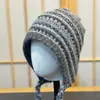 Chapéu de Lã Retro com Circunferência da Cabeça Grande Melanóide para Mulheres, Chapéu de Inverno com Amarração para Proteção das Orelhas, Faz o Rosto Parecer Menor, Chapéu de Tricô Quente Tendência