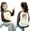 Camada Base de Fleece Tendência Versátil para Meninas Outono/Inverno Novo Estilo para Crianças Médias/Grandes Camada Interna Desenho Bloco de Cor Manga Longa