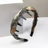 Tiara de Strass Estilo Coreano com Pente Invertido para Coroa Alta, Presilha de Cabelo Dentada para Lavar o Rosto Feminina, Acessório de Tiara Versátil e Moderno