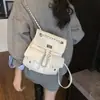 Mochila de Design Exclusivo para Mulheres, Mochila Escolar Estudantil Fashion e Casual, Bolsa Saco com Corrente, Mochila de Viagem com Aparência Sofisticada