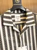 Camisa retro de estilo japonés a rayas con jacquard calado y cuello cubano de manga corta para hombre, holgada y transpirable, camisa casual de verano