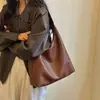 Bolsa Grande de Palha Vintage Feminina 2026 Nova Outono Versátil Bolsa de Ombro Único Simples Diária Bolsa de Ombro Único para o Trabalho