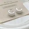 Aretes de Aro Anchos Cepillados Dorados con Perlas para Mujer, Aretes Únicos y Hermosos, Aretes Estilo Nuevo 2026, Aretes de Alta Gama