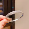 Pulseira de Ouro Real 18K Galvanizado Luxo Acessível Zircônia Fivela Geométrica de Flecha Joia de Mão Retro de Nicho Francês para Mulheres