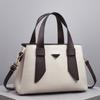 Bolsas Transfronterizas para Mujer 2025 Nuevo Estilo Empalme Simple Color de Contraste Bolso de Mano de Gama Alta Versátil Bolso Tote de Hombro Cruzado