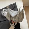 2025 Nueva Bolsa de Viaje de Gran Capacidad Primavera y Verano Más Fácil de Combinar Bolso Casual de Axila Lindo Colgante Moda Bolso de Hombro para Mujer