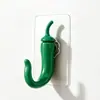 Gancho con forma de chile, diseño creativo, no requiere taladro, gancho adhesivo para colgar llaves detrás de la puerta, gancho para recibidor, gancho para ropa, montado en la pared