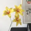 Flor artificial de lirio de 3 cabezas, flor de seda, material floral para bodas, flor artificial para hotel y restaurante, flor artificial de lirio con tacto realista en cinta