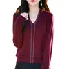 Otoño 2026 Nuevo Estilo Lana Fina Prendas de Punto para Mujer Suéter Pulóver de Cuello en V Tachonado con Pedrería Camisa de Manga Larga Base