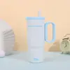 Nueva taza gigante aislada de acero inoxidable con un diseño de alta gama para mujer, con un asa elegante, simple y portátil para usar en el coche