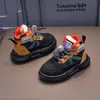 Zapatos deportivos para niños, nuevo estilo invierno 2026, zapatos de algodón para niños con forro de felpa y engrosados, zapatos casuales cálidos de caña alta para niñas