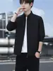 Elegante y versátil chaqueta holgada estilo ropa de trabajo para hombre, un nuevo top casual de primavera/otoño fácil de combinar con cualquier atuendo y que tiene un efecto adelgazante.