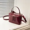 Bolsa de Mão Texturizada Simples Estilo Coreano 2026 Inverno Nova Moda Tendência Versátil de Ombro Transversal